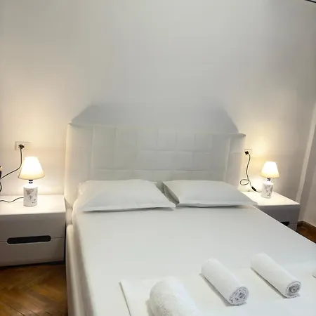 Hanna Guest house 3*